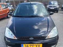Ford Focus - 1.6-16V Futura leer ecc apk verlopen rijd en schakelt goed
