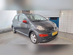 Toyota Aygo - 1.0-12V
