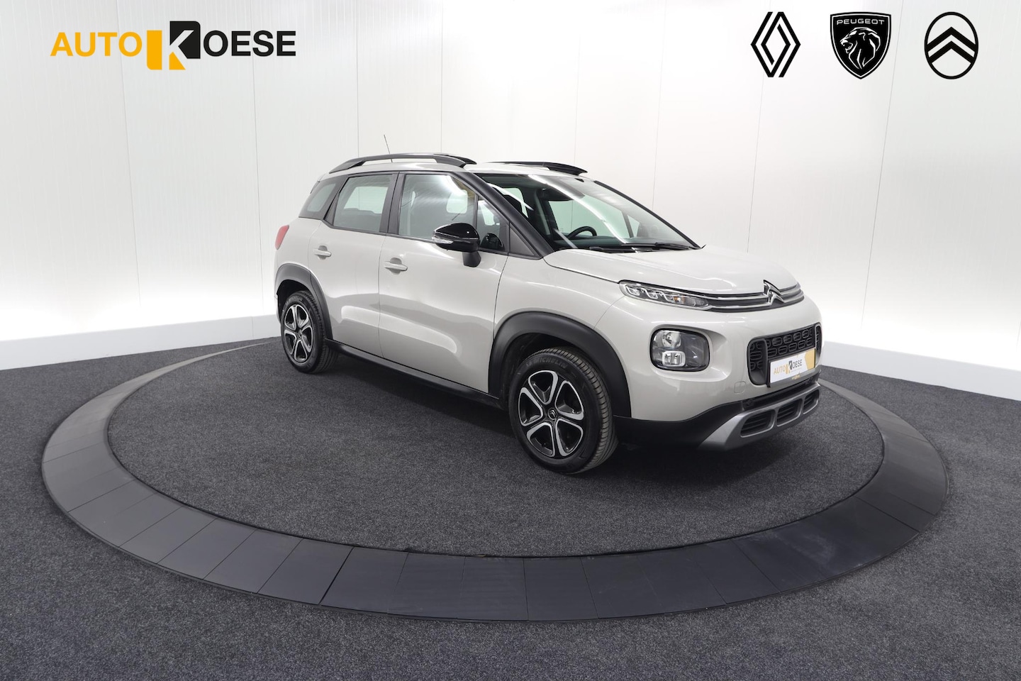 Citroën C3 Aircross - PureTech 110 S&S Feel | Trekhaak | Parkeersensoren | Apple Carplay | Navigatie - AutoWereld.nl