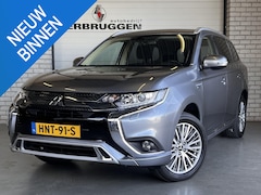 Mitsubishi Outlander - 2.4 PHEV Pure+ | Trekhaak | 18" LMV | Carplay | Camera | Stoelverw. | All-in rijklaarprijs