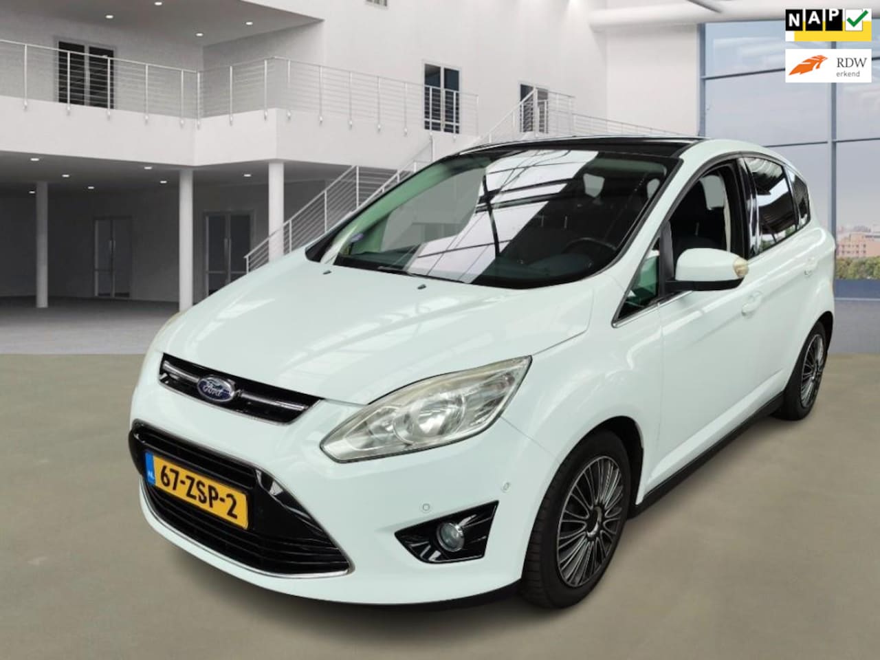 Ford C-Max - 1.0 Titanium|pano|camera|navi|airco|cruise - AutoWereld.nl
