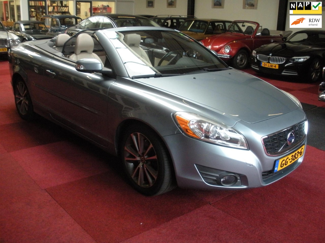 Volvo C70 Convertible - 2.5 T5 Momentum 66573 ML origineel - AutoWereld.nl