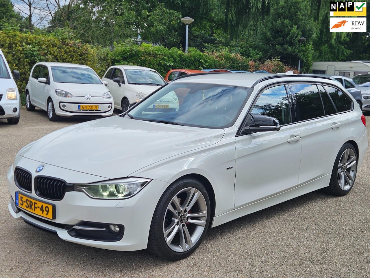 BMW 3-serie Touring - 320d EfficientDynamics Edition Executive Upgrade|Navi|Clima|CruiseControle|PDC|Afneembare - AutoWereld.nl