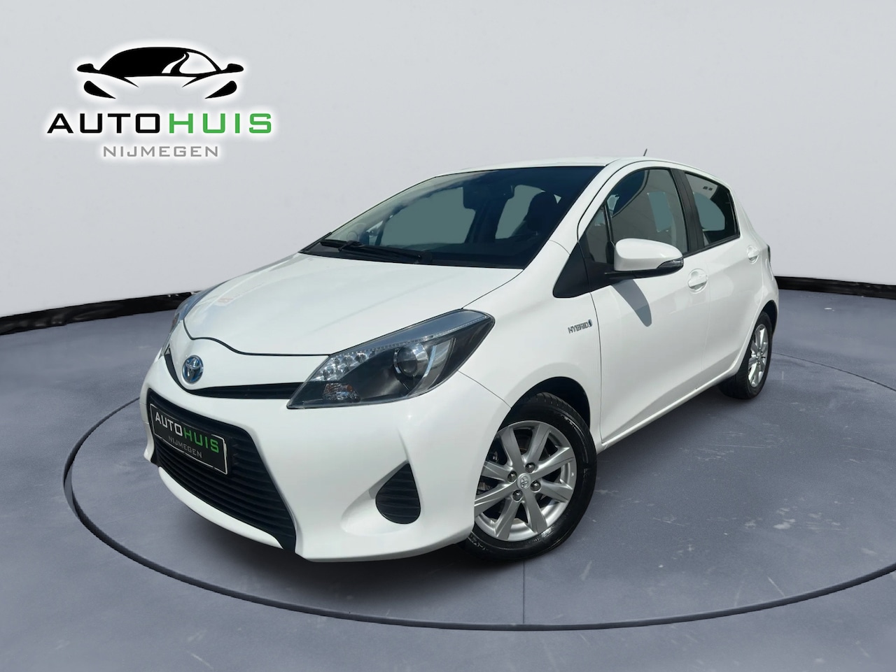 Toyota Yaris - 1.5 Hybrid Aspiration Climate controle Elec ramen - AutoWereld.nl