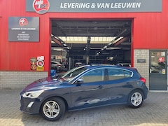 Ford Focus - 1.0 EcoBoost Trend Edition Business/ Navigatie/ LM Velgen/ Parkeersensoren V+A/ Rijklaarpr