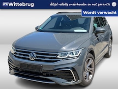 Volkswagen Tiguan - 1.4 TSI eHybrid 245pk R-Line DSG Automaat Panoramadak / Achterklep elektrisch / Navigatie