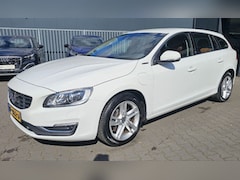 Volvo V60 - 2.4 D6 Twin Engine Summum EXPORT INRUIL AUTO