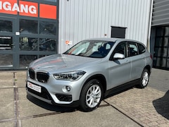 BMW X1 - SDrive18i 136PK|Pdc|Cruise Control|Bluetooth|Stoelverwarming|Trekhaak