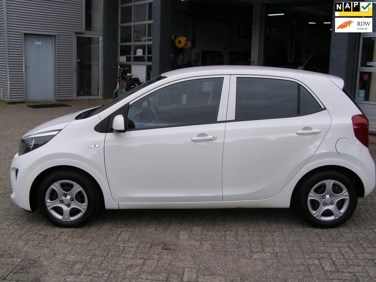 Kia Picanto - 1.0 CVVT EconomyPlusLine met airco - AutoWereld.nl