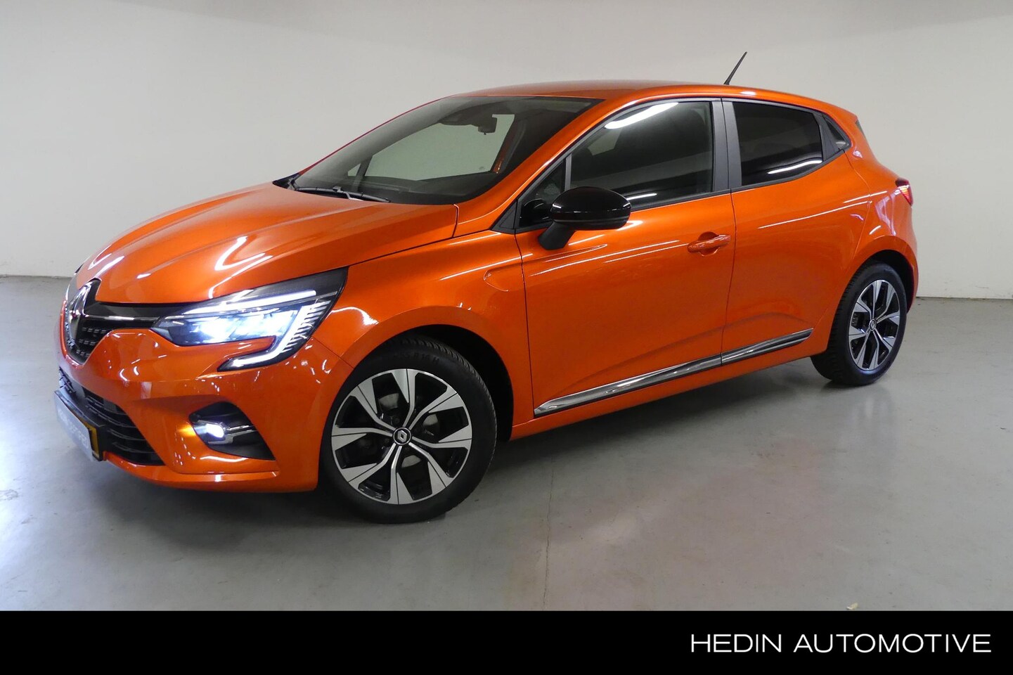 Renault Clio - TCe 90 Evolution | Easy Link Multimedia & Navigatie | LED Pure Vision | Camera | Pack Comf - AutoWereld.nl