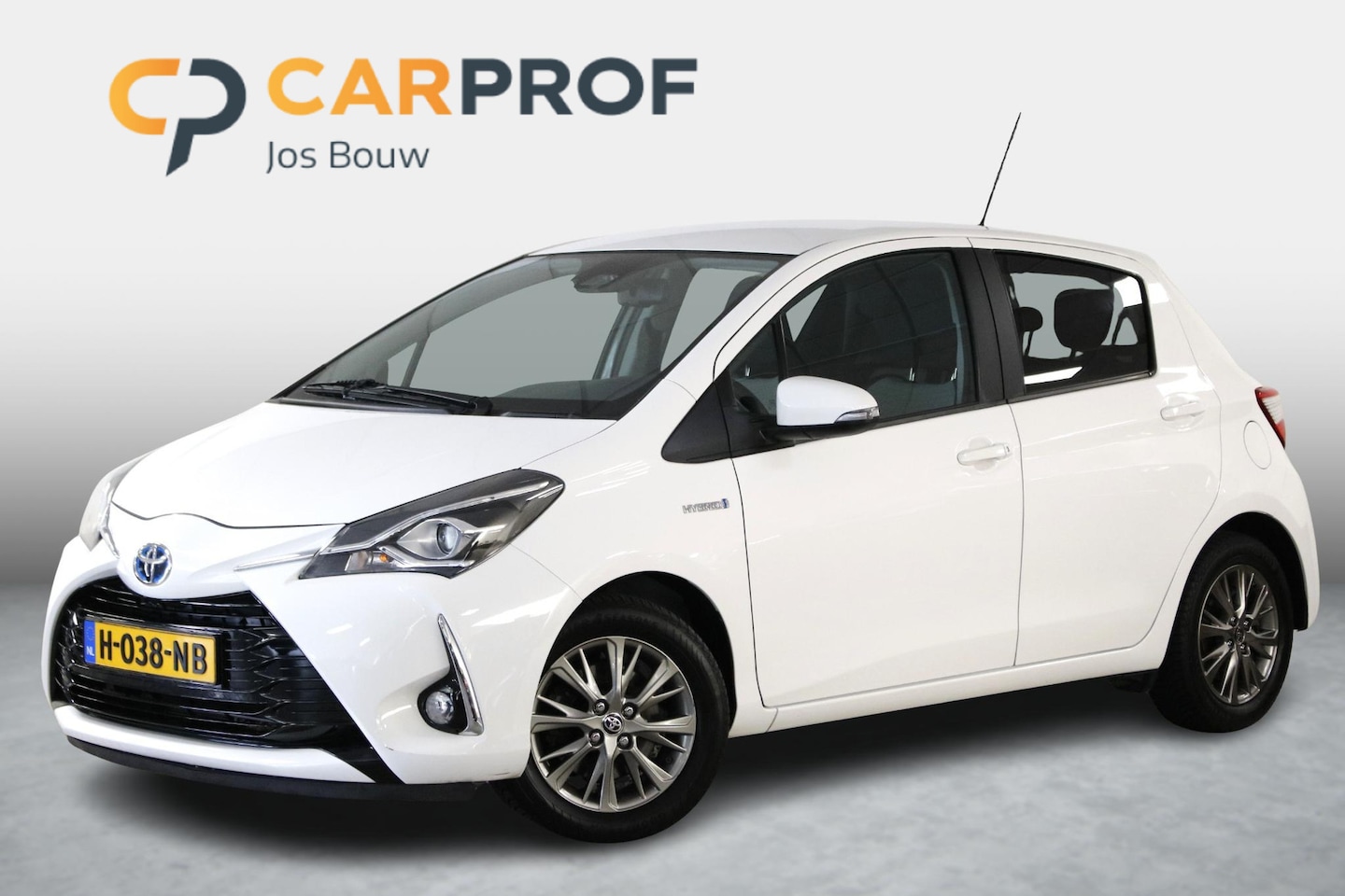 Toyota Yaris - 1.5 Hybrid Dynamic Clima | DAB | Navi | Lichtmetaal | Bluetooth. - AutoWereld.nl