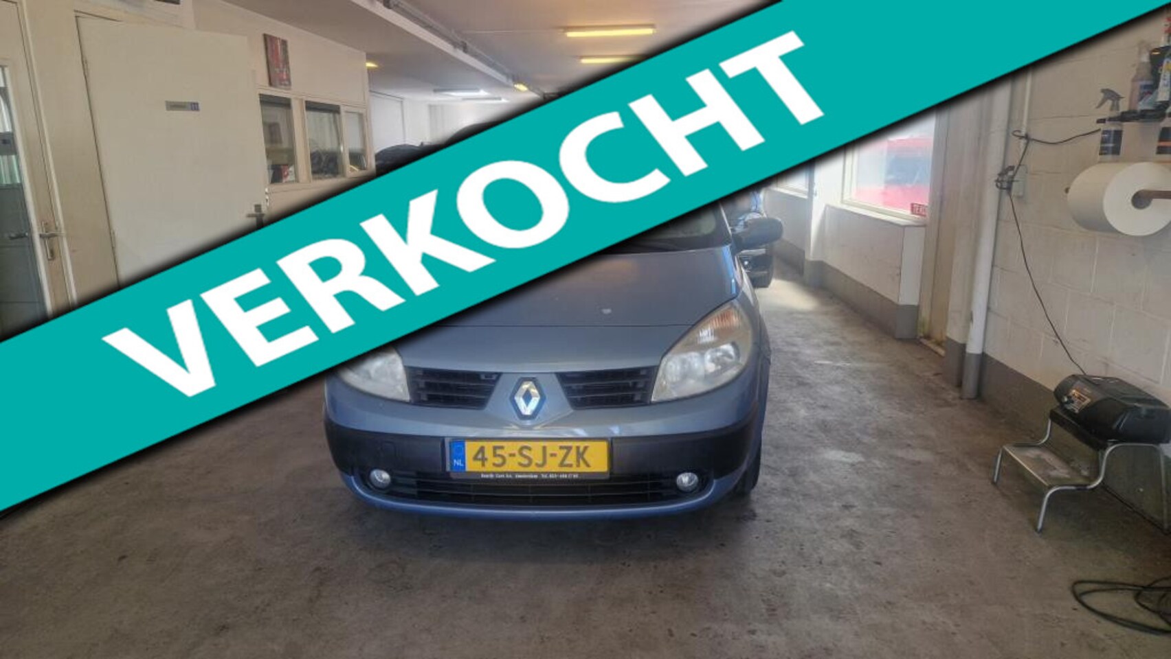 Renault Grand Scénic - 2.0-16V Expression Comfort 7 Pers. Nieuwe Dist .snaar. - AutoWereld.nl