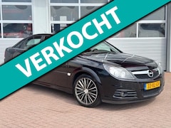 Opel Vectra GTS - 2.2-16V Executive - Trekhaak - Leder - Navi