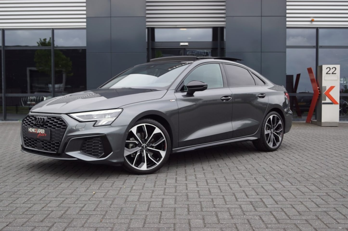 Audi A3 Limousine - Limousine 1.5 TFSI S-line 150pk/ Panodak/ LED/ Carbon / 26.700km !! - AutoWereld.nl