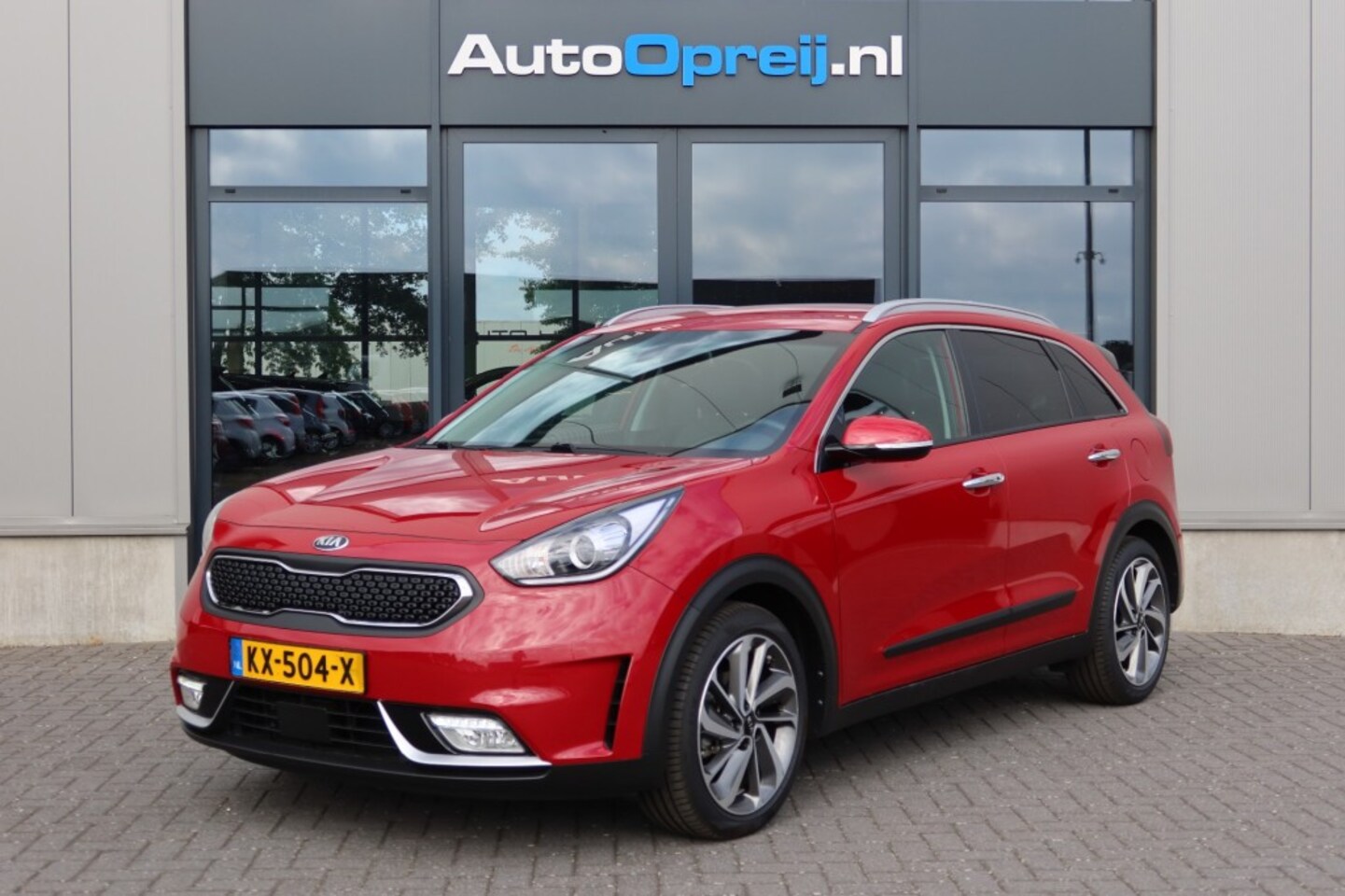 Kia Niro - 1.6 GDI H. ExclusiveLine NAVI, Camera, Leder, Stoelverwarming/verkoeling - AutoWereld.nl