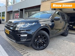 Land Rover Discovery Sport - 2.0 TD4 HSE leer pano DEALERONDERHOUDEN NETTE AUTO