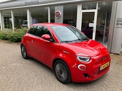 Fiat 500e - Red 42 kWh