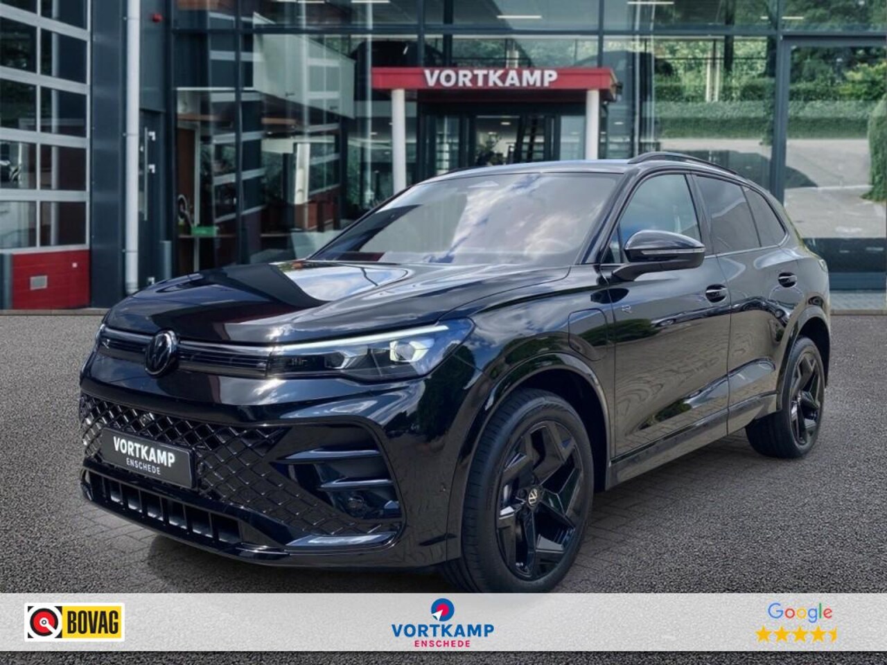 Volkswagen Tiguan - 1.5 TSI R-LINE EHYBRID TREKHAAK/CAMERA/LEDER/MEMORY/NAVI/ACC - AutoWereld.nl
