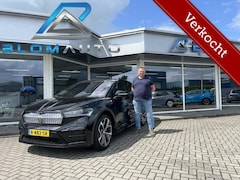 Skoda Enyaq Coupé iV - 80 RS 300PK 4X4 PANO+W-POMP+21INCH+ACC