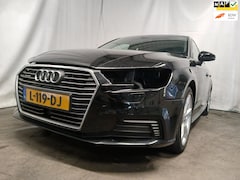 Audi A3 Sportback - 1.4 e-tron Sport - Clima - Cruise - LM Velgen - Diefstalschade