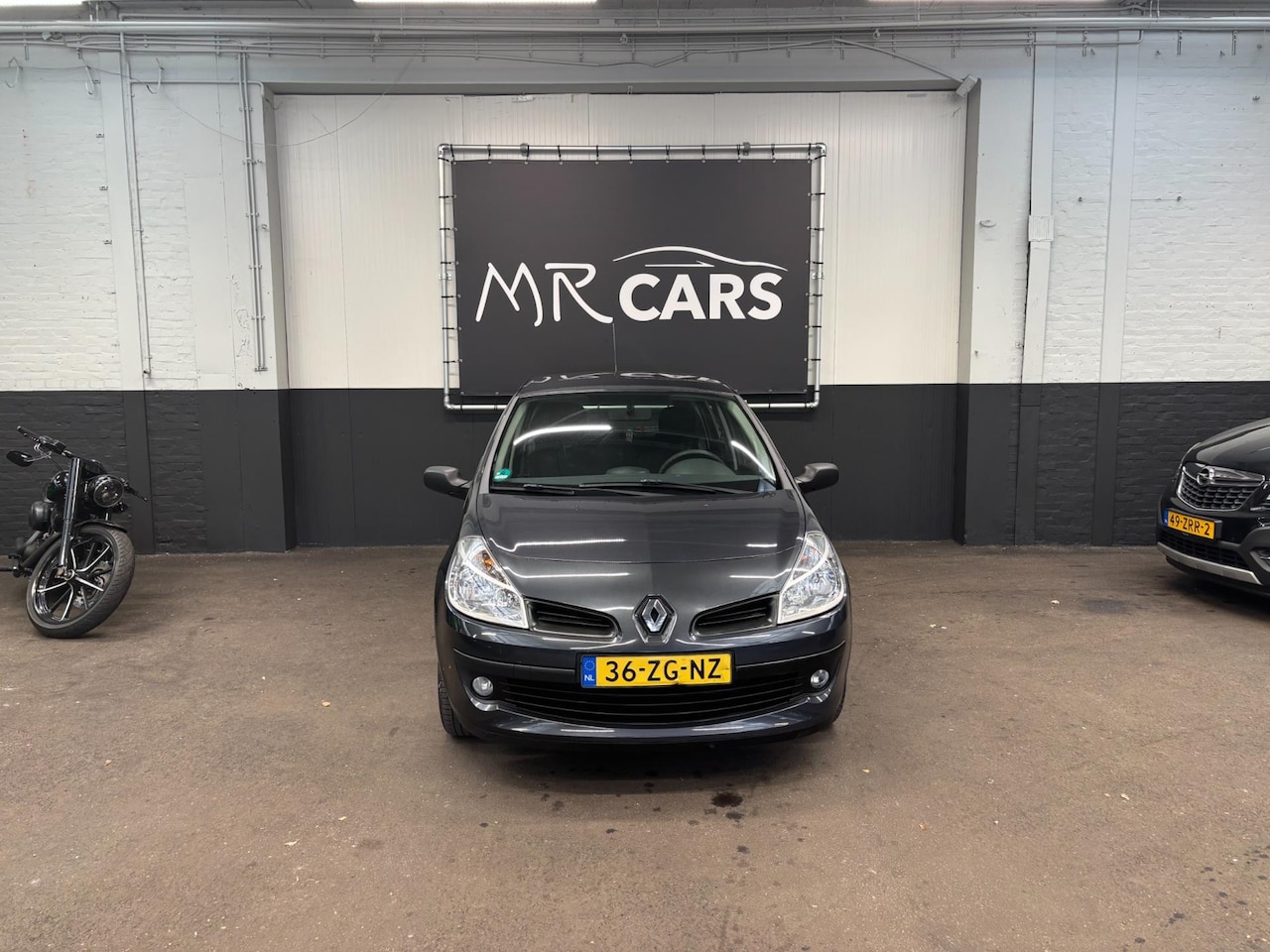 Renault Clio - 1.2-16V Special Line airco 65000 km orgineel - AutoWereld.nl