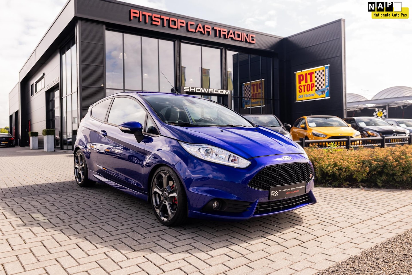 Ford Fiesta - 1.6 ST2 1.6 ST-2, 182pk, Facelift, Cruise, Parkeersensoren, Style Pakket - AutoWereld.nl