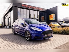 Ford Fiesta - 1.6 ST-2, 182pk, Facelift, Cruise, Parkeersensoren, Style Pakket