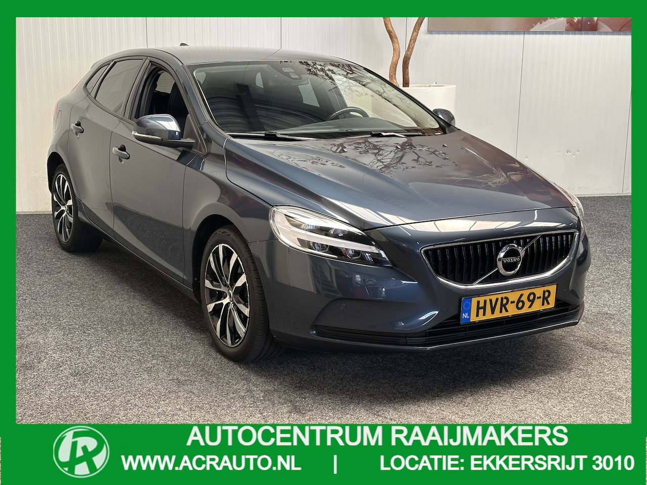 Volvo V40 - 1.5 T2 MOMENTUM LEDER NAVIGATIE CRUISE CONTROL CLIMATE CONTROL BLUETOOTH TELEFOON MEDIA VO - AutoWereld.nl