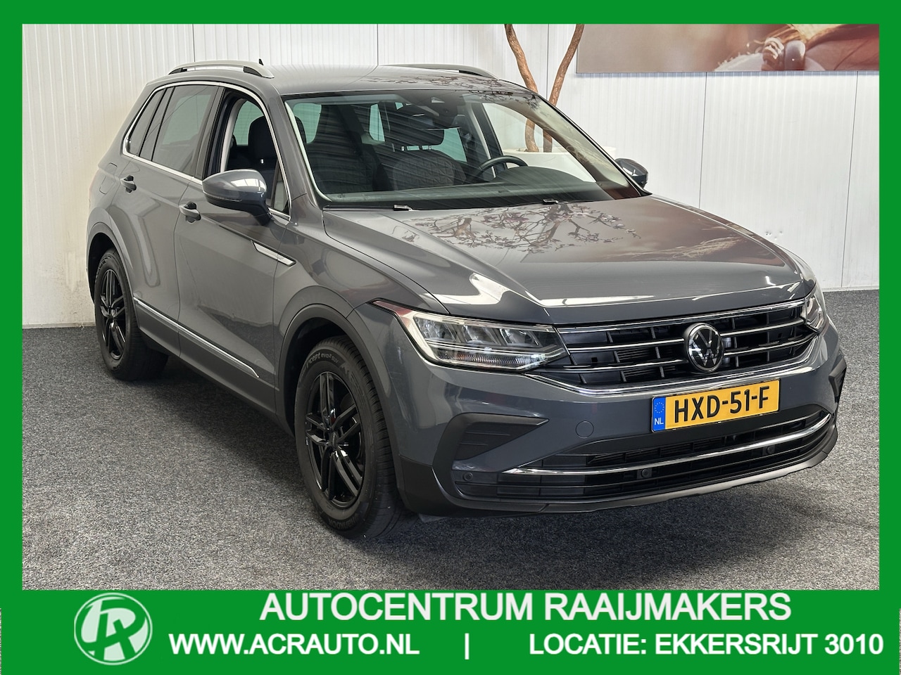 Volkswagen Tiguan - 1.5 TSI LIFE NAVIGATIE ADAPTIVE CRUISE CONTROL CLIMATE CONTROL APPLE CARPLAY/ANDROID RIJST - AutoWereld.nl