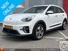 Kia e-Niro - DynamicLine 64 kWh | € 12.950, - NETTO | Leder | Climate | Cruise | Navi | Camera | Stoelv