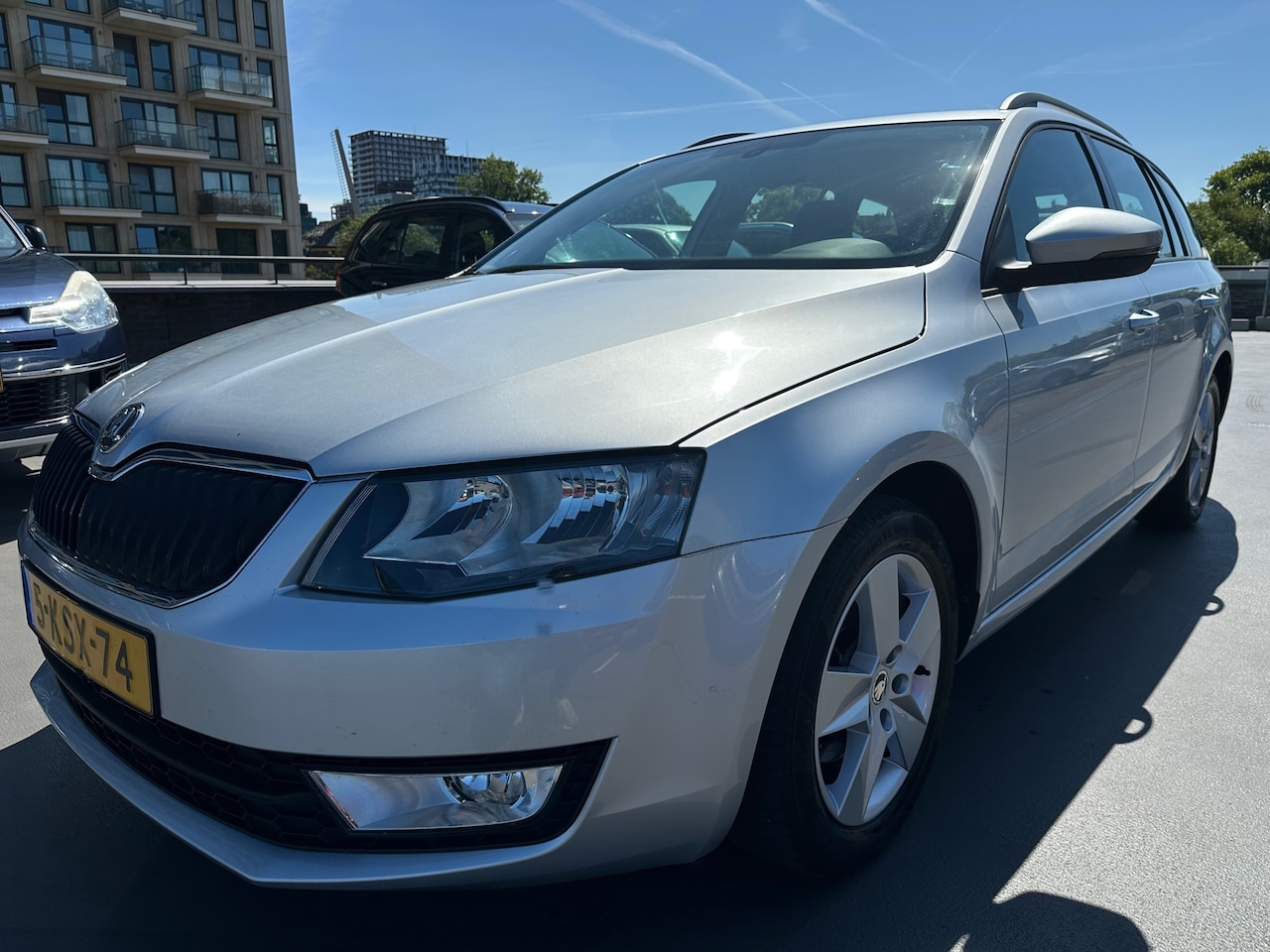 Skoda Octavia Combi - 1.2 TSI Greentech Ambition Businessline Dealer Onderhouden 1e Eigenaar - AutoWereld.nl