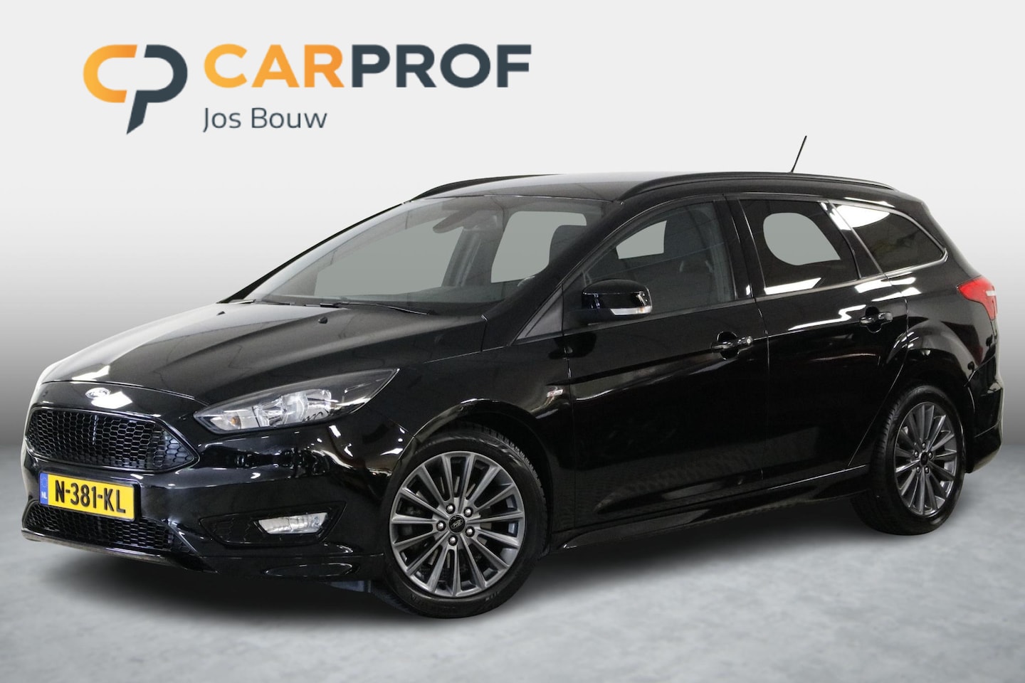 Ford Focus Wagon - 1.5 ST-Line 182 PK. Airco | Soel- en stuurverw | Carplay | Cruise. - AutoWereld.nl