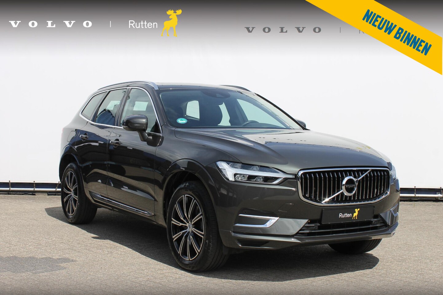 Volvo XC60 - T5 250PK Automaat Inscription Panoramisch schuif-kantel dak / Adaptieve cruise control / B - AutoWereld.nl