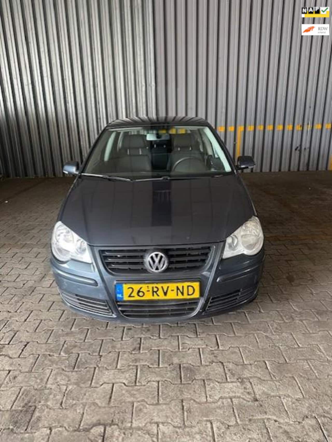 Volkswagen Polo - 1.4-16V Comfortline 1.4-16V Comfortline - AutoWereld.nl