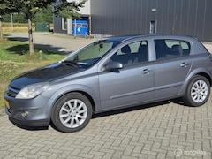 Opel Astra - 1.6