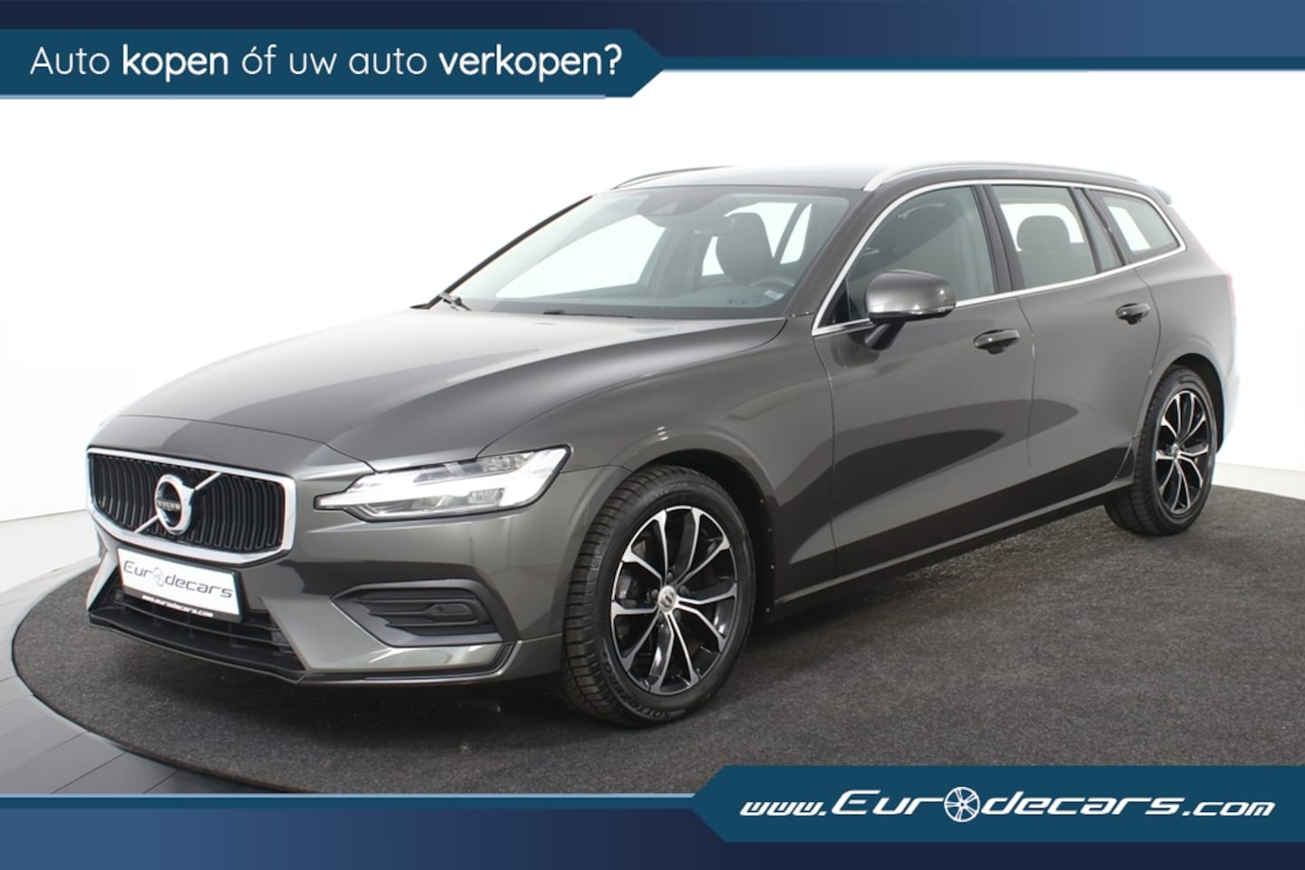Volvo V60 - 2.0 D3 Momentum Pro *1ste Eigenaar*Leer*Navigatie*Stoelverwarming* - AutoWereld.nl