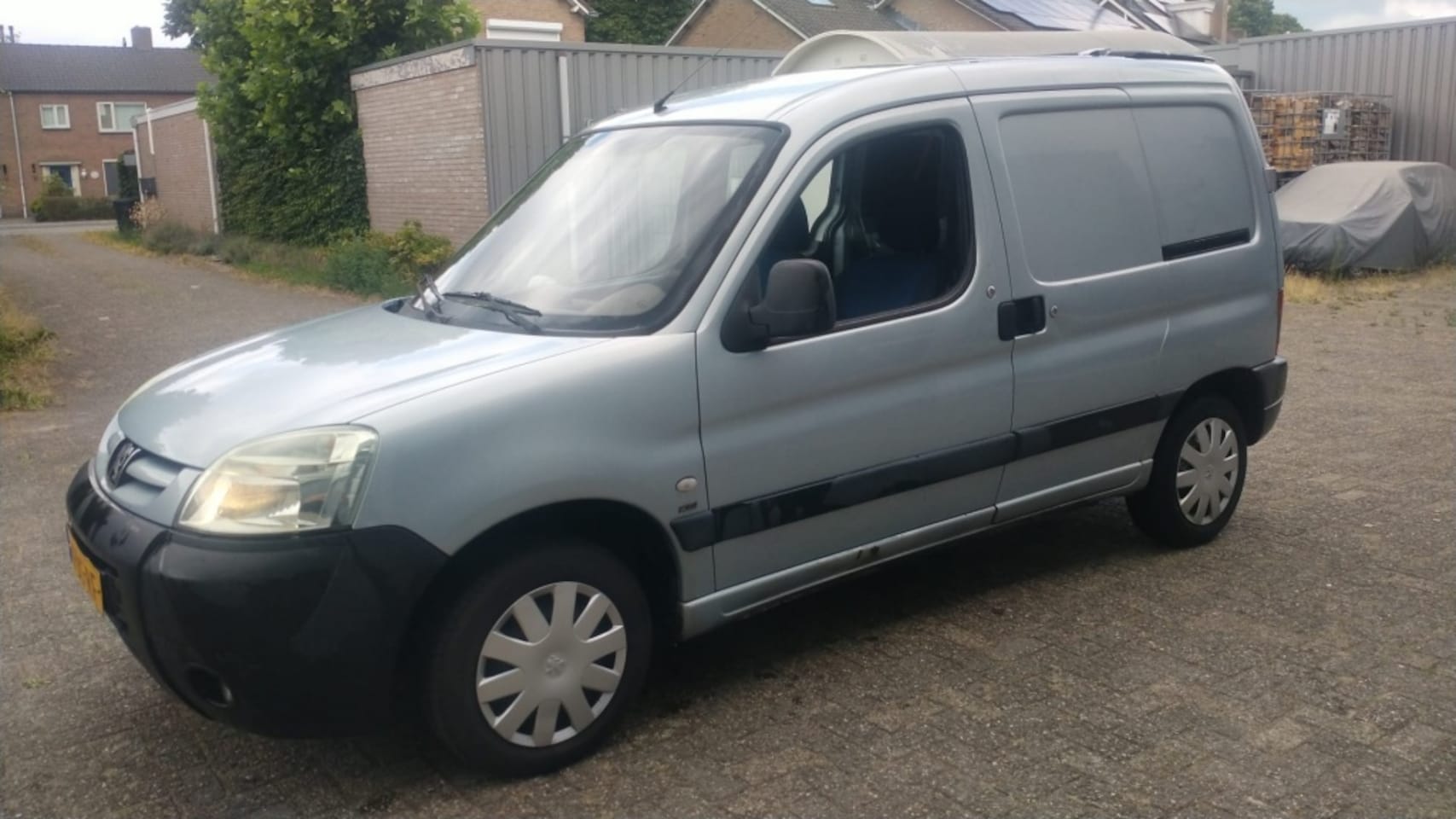 Peugeot Partner - 170C 2.0 HDI 2005 airco apk 4-26 dubbele schuifdeur - AutoWereld.nl