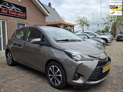 Toyota Yaris - 1.0 VVT-i Comfort, in nieuwstaat. o.a. lane- & grootlicht assistent, bluetooth, elek ramen