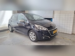 Peugeot 208 - 1.2 PureTech Urban Soul