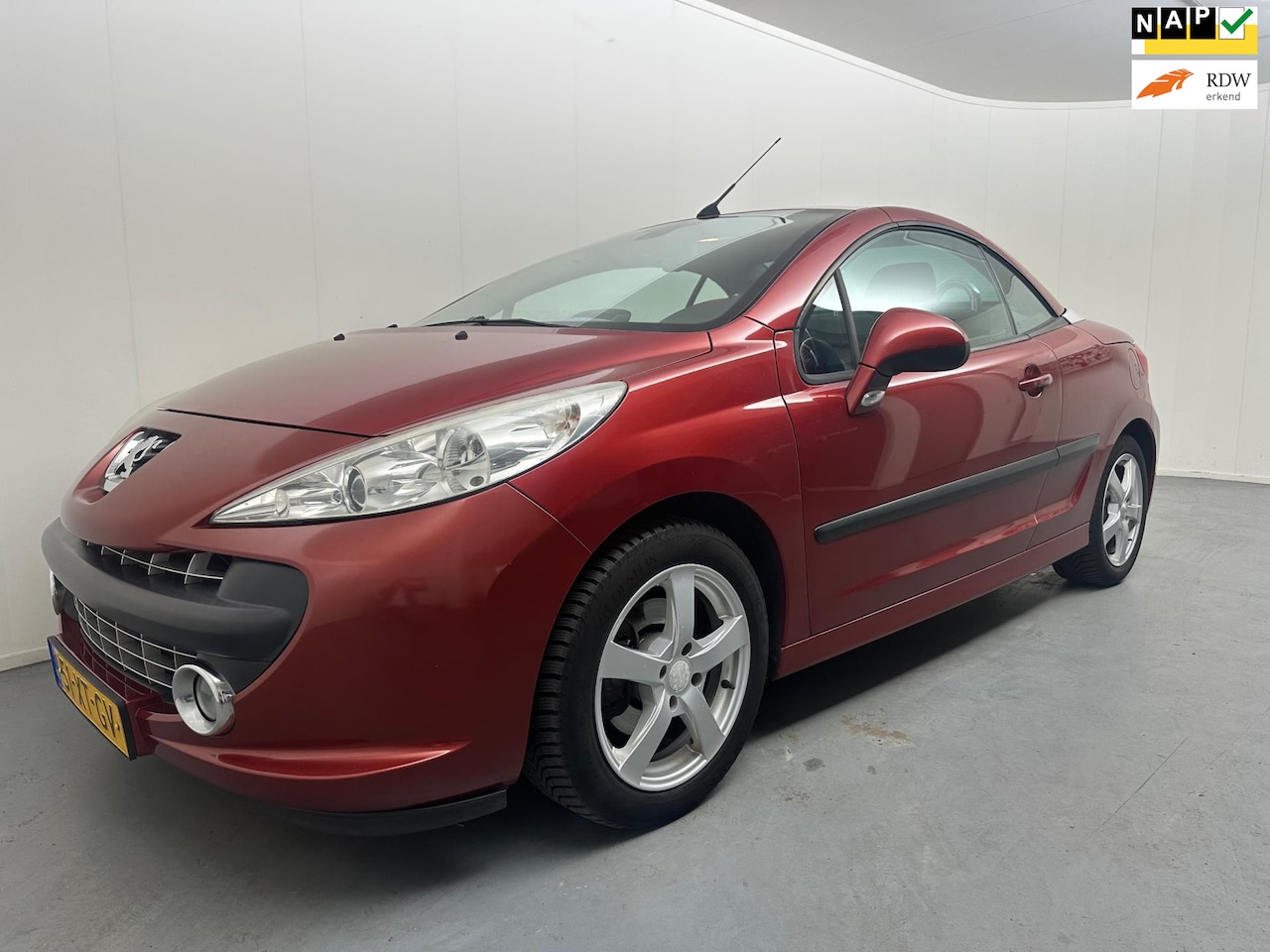 Peugeot 207 CC - 1.6-16V T Sport # Leder Clima # Stoelverwaring # Trekhaak # Nap - AutoWereld.nl