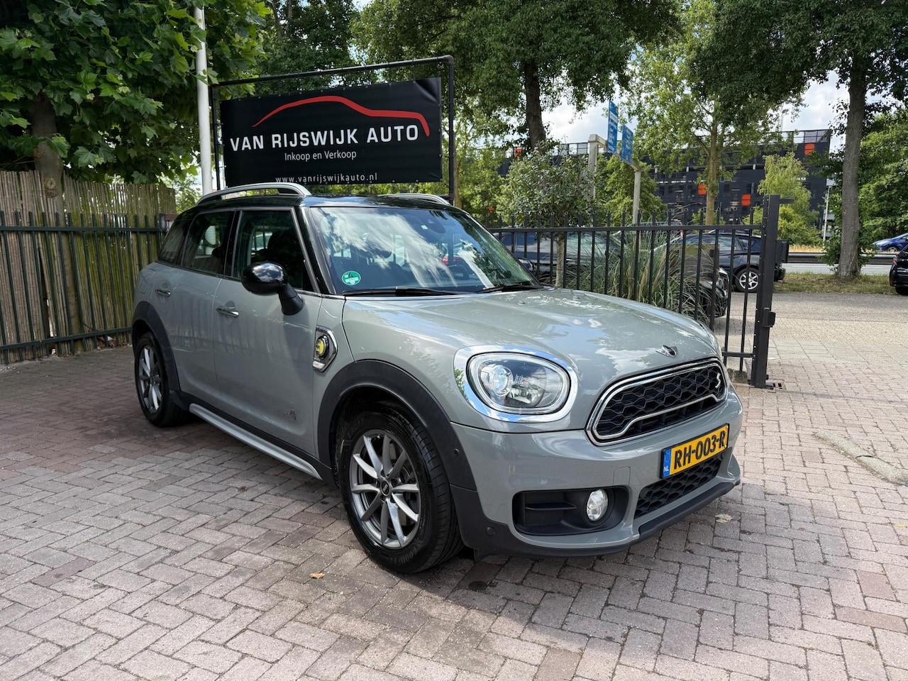 MINI Countryman - Mini 2.0 Cooper S E ALL4 Hybride Xenon Leder Nav Head-Up - AutoWereld.nl