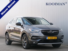 Opel Grandland X - 1.2 Turbo 130pk Business Executive Automaat LED / Navigatie / Camera / Trekhaak