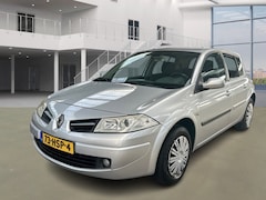 Renault Mégane - 1.6-16V Business Line ( APK 22-11-2025 )