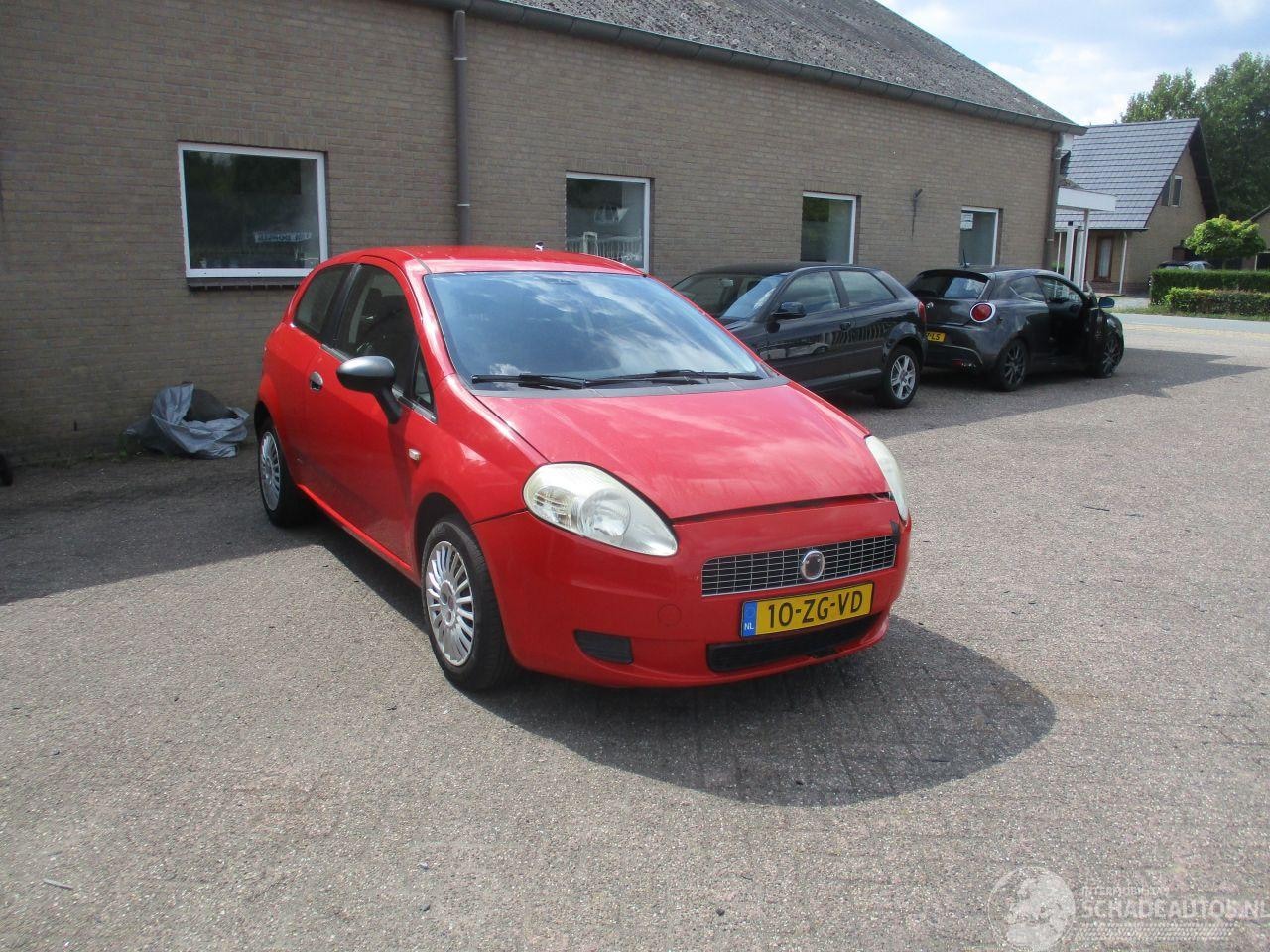 Fiat Grande Punto - 1.2 Active 1.2 Active - AutoWereld.nl