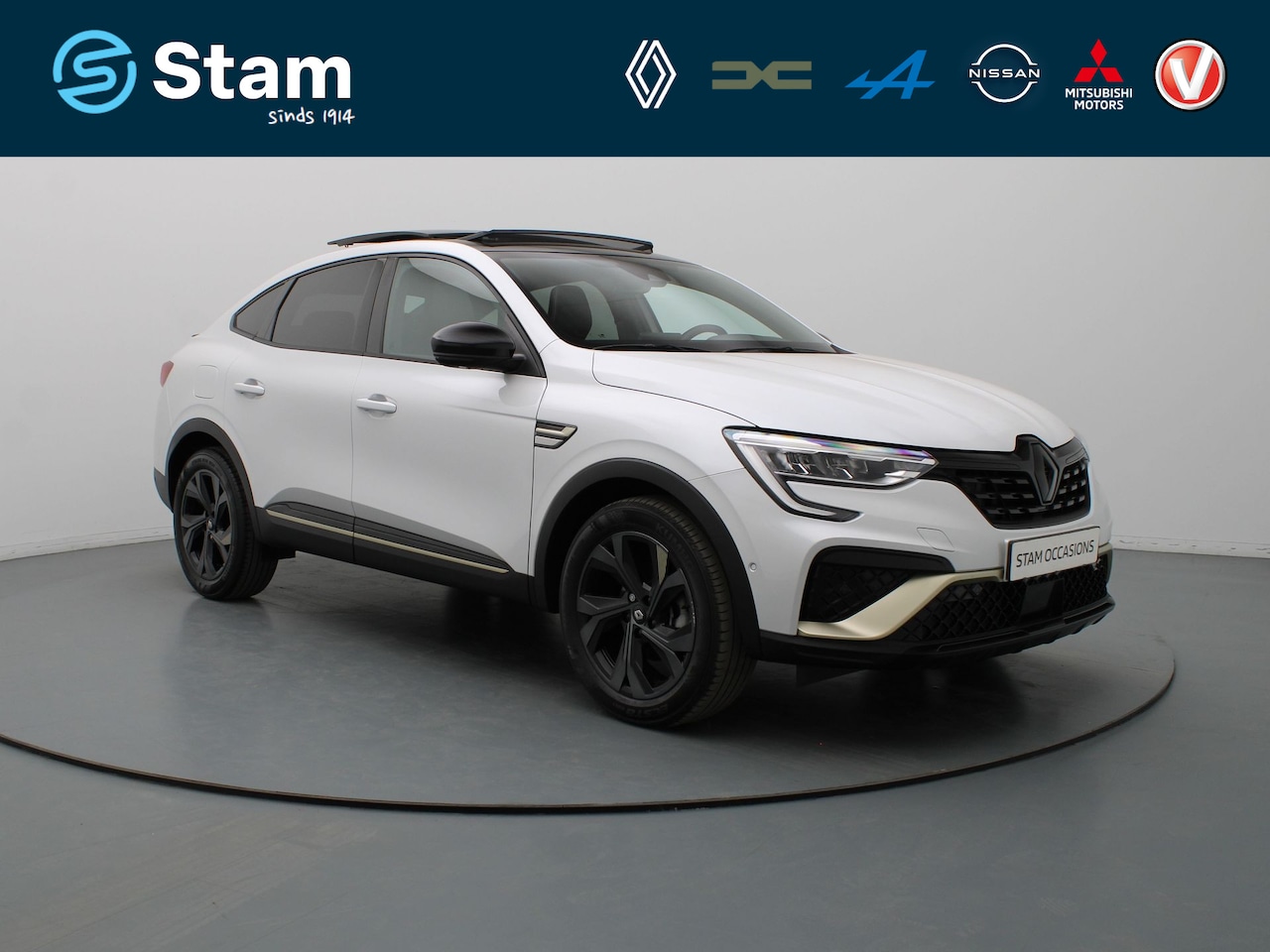 Renault Arkana - E-Tech Engineered hybrid 145pk BOSE | Adapt. Cruise | Parkeersens. v+a | Stoel-/stuurverw. - AutoWereld.nl