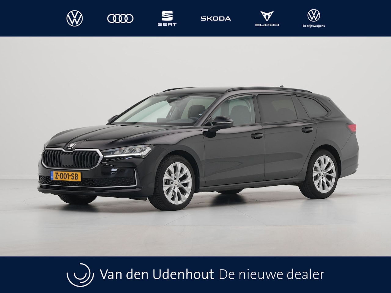 Skoda Superb Combi - 1.5 TSI 150pk MHEV First Edition Trekhaak Navigatie Camera Stoelverwarming auto niet besch - AutoWereld.nl