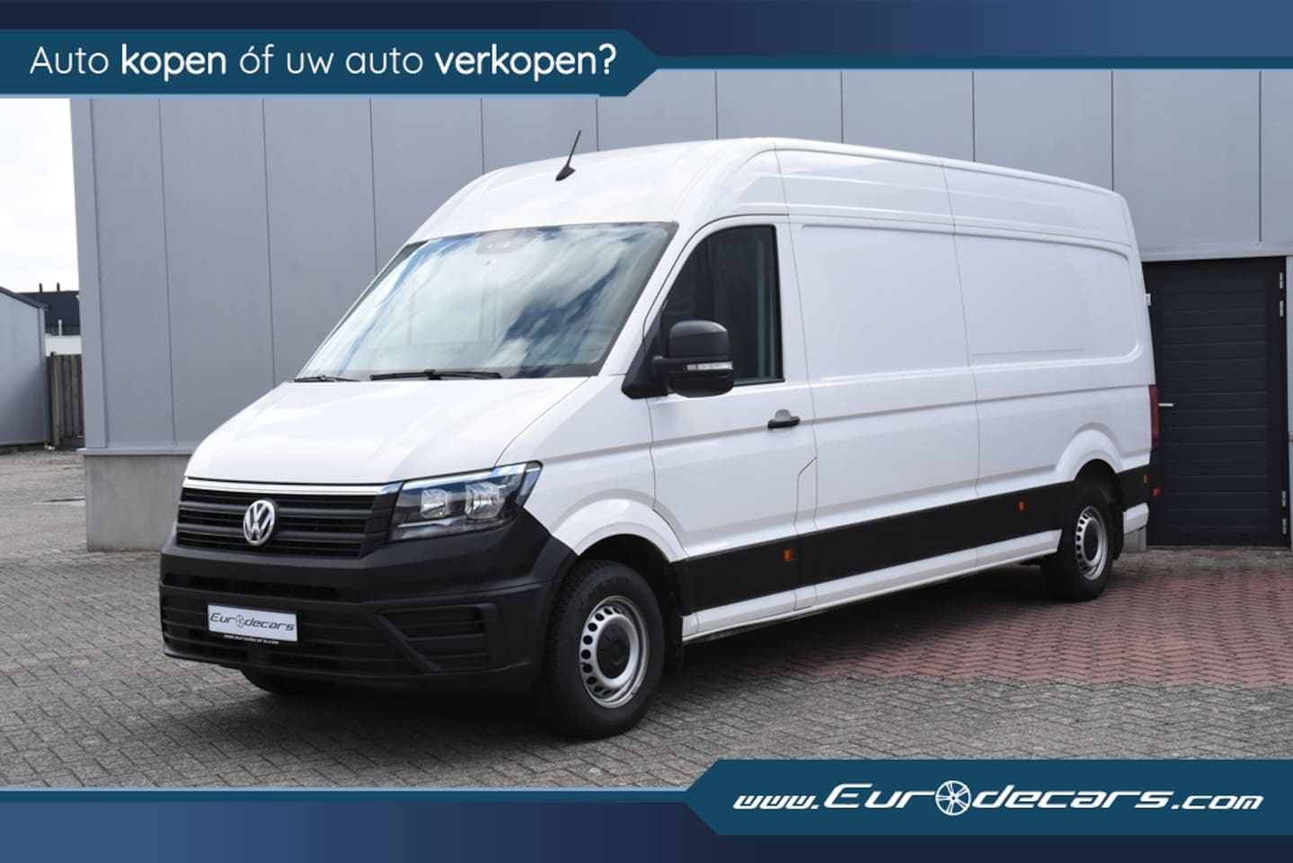 Volkswagen Crafter - 35 2.0 TDI L4H3 Automaat *Leer*Navigatie*Trekhaak* - AutoWereld.nl