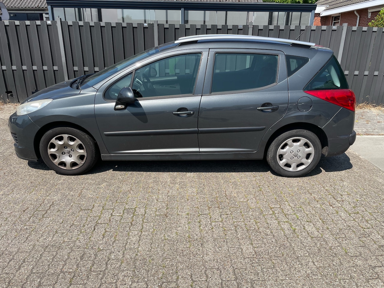Peugeot 207 - AutoWereld.nl