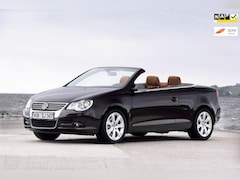 Volkswagen Eos - 2.0-16v FSI Vollederen Interieur Gereviseerd dak