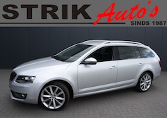 Skoda Octavia Combi - 1.4 TSI Greentech Elegance Businessline - AUTOMAAT - TREKHAAK - NAVIGATIE